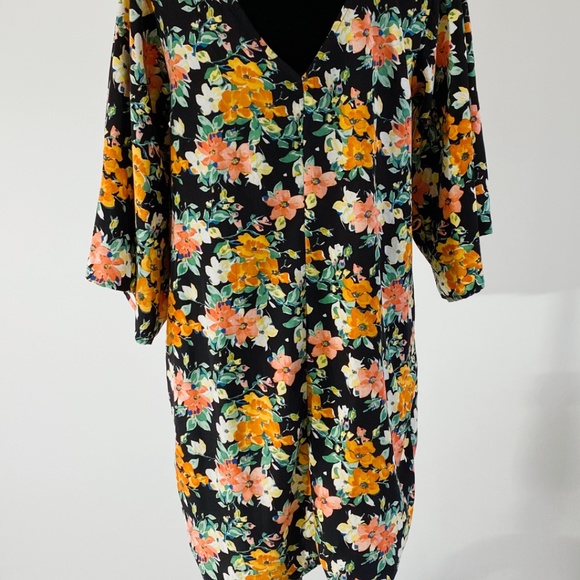 Floral Dress - Picture 3 of 4